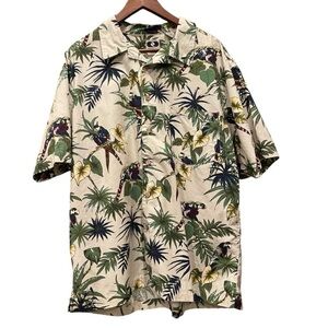 Vintage Hawaiian shirt with parrots and botanical 100% cotton front pocket